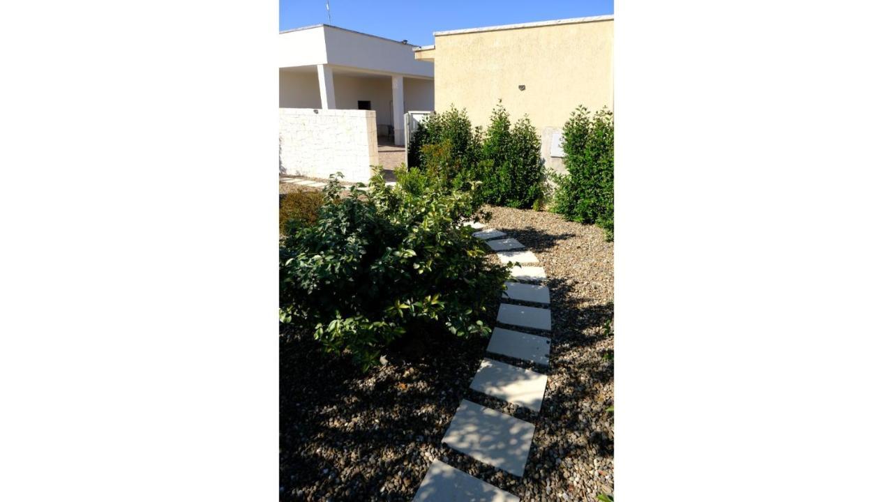 Tenuta Con Due Abitazioni Indipendenti 马丁纳弗兰卡 外观 照片