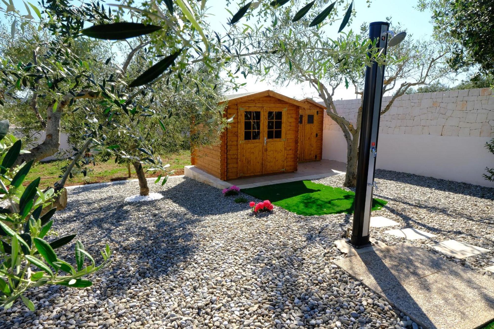 Tenuta Con Due Abitazioni Indipendenti 马丁纳弗兰卡 外观 照片