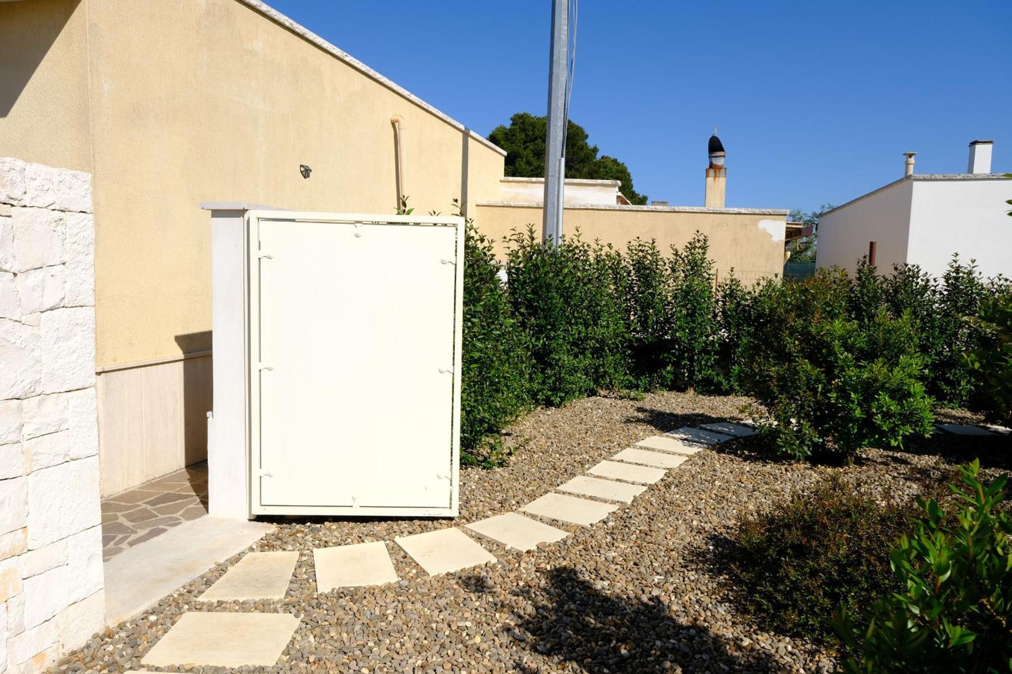 Tenuta Con Due Abitazioni Indipendenti 马丁纳弗兰卡 外观 照片